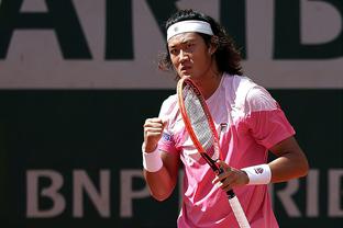 纳天王回归首胜！37岁纳达尔2-0战胜蒂姆，晋级ATP布里斯班站次轮